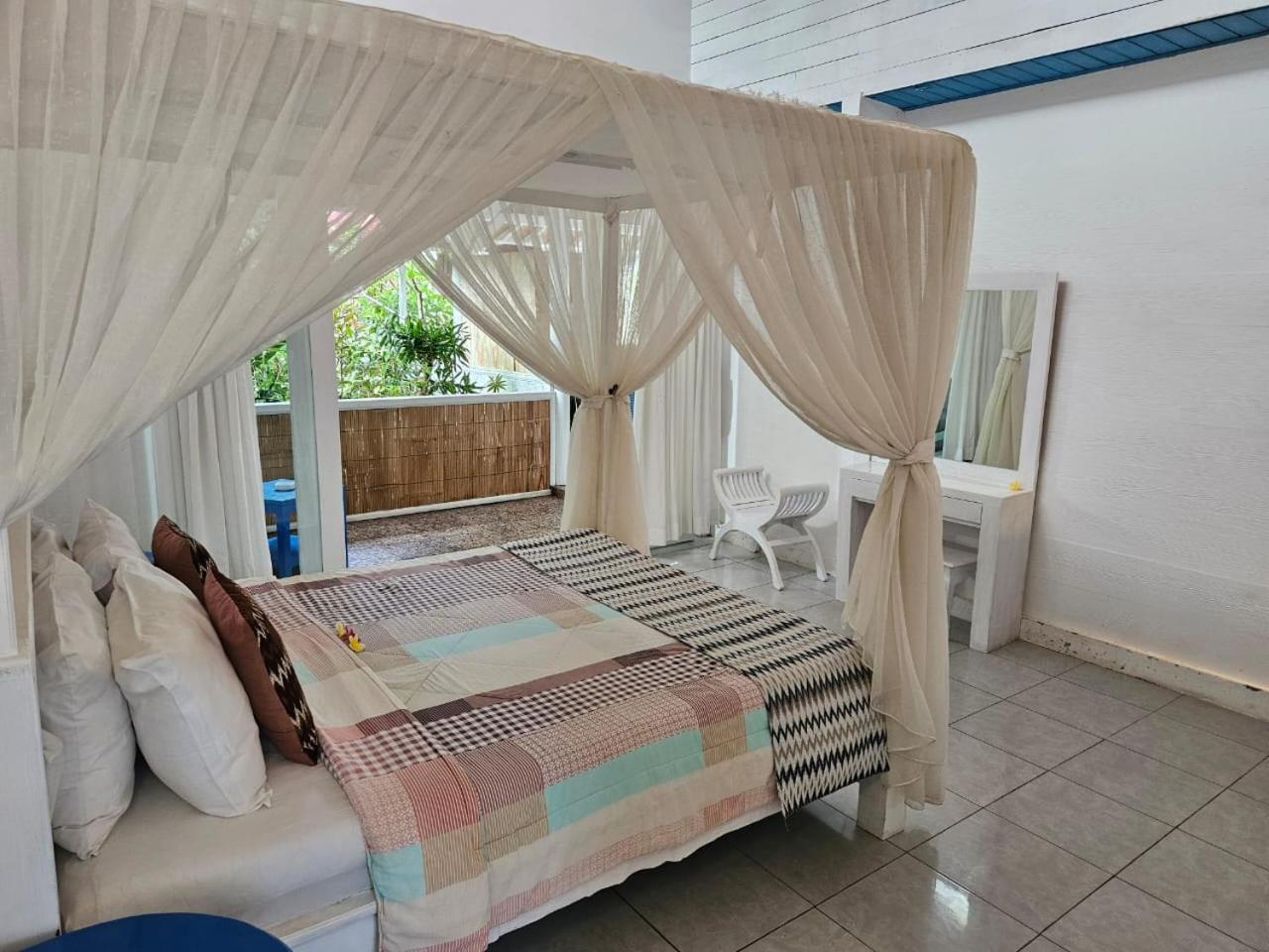 Villa Waru Lembongan Dış mekan fotoğraf